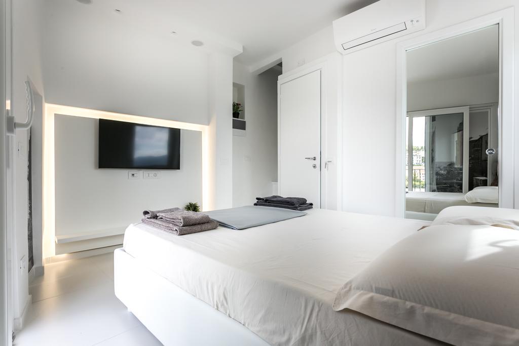 Al Molo Sea View Rooms Леричі Екстер'єр фото